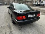 Mercedes-Benz E 240 1999 годаүшін4 000 000 тг. в Павлодар – фото 3