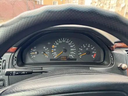 Mercedes-Benz E 240 1999 года за 3 700 000 тг. в Павлодар – фото 26
