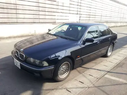BMW 2000 года за 11 777 тг. в Уральск