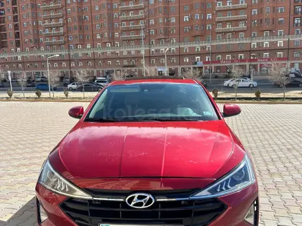 Hyundai Elantra 2018 года за 7 999 999 тг. в Актау – фото 3