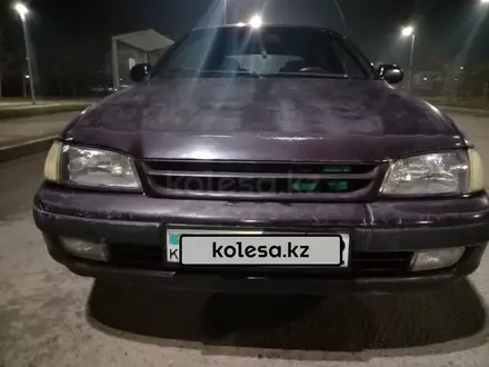 Toyota Carina E 1995 года за 1 500 000 тг. в Алматы – фото 4