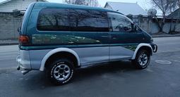 Mitsubishi Delica 1995 годаfor2 100 000 тг. в Алматы – фото 4