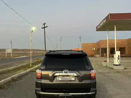 Toyota 4Runner 2012 года за 15 500 000 тг. в Актау – фото 5