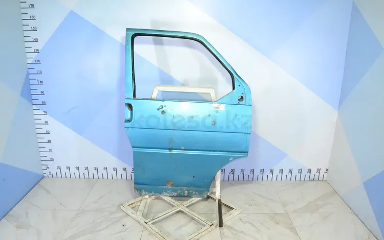 Дверь передний правый на VW T4 за 15 000 тг. в Тараз
