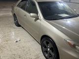 Toyota Camry 2002 года за 4 500 000 тг. в Актау – фото 2