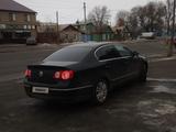 Volkswagen Passat 2012 годаfor4 300 000 тг. в Уральск