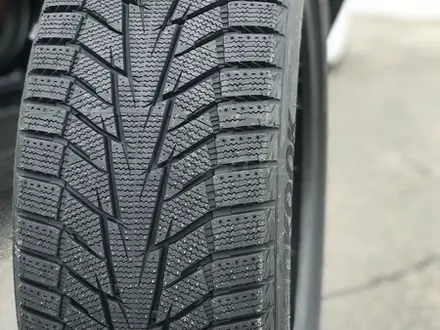 Шины Hankook 245/50/r18 W616 за 69 000 тг. в Алматы