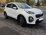Kia Sportage 2021 года за 10 950 000 тг. в Астана – фото 3