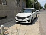 Kia Carnival 2018 года за 11 500 000 тг. в Шымкент