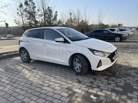 Hyundai i20 2023 года за 7 000 000 тг. в Шымкент – фото 4