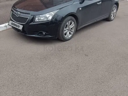 Chevrolet Cruze 2011 года за 3 400 000 тг. в Караганда – фото 5