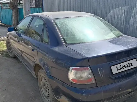 Audi A4 1994 года за 850 000 тг. в Актобе – фото 3