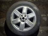 Диск с резиной Goodyear Wrangler 255/55 R19 за 50 000 тг. в Алматы