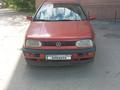 Volkswagen Golf 1993 годаүшін1 300 000 тг. в Актобе