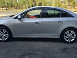 Chevrolet Cruze 2013 года за 3 800 000 тг. в Тараз – фото 2