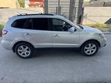 Hyundai Santa Fe 2009 годаүшін5 500 000 тг. в Шымкент – фото 4