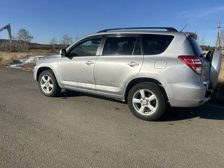 Toyota RAV4 2011 года за 7 300 000 тг. в Щучинск – фото 5