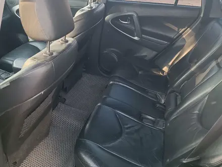 Toyota RAV4 2010 года за 7 600 000 тг. в Актобе – фото 10