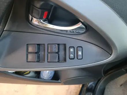 Toyota RAV4 2010 года за 7 600 000 тг. в Актобе – фото 13