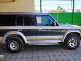 Mitsubishi Pajero 1993 годаүшін3 850 000 тг. в Алматы – фото 2