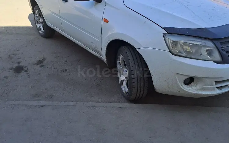 ВАЗ (Lada) Granta 2190 2014 года за 1 800 000 тг. в Усть-Каменогорск