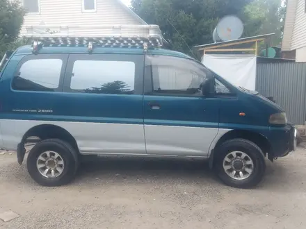 Mitsubishi Delica 1996 года за 4 000 000 тг. в Алматы – фото 3