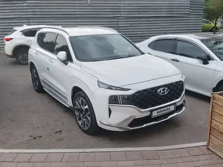 Hyundai Santa Fe 2021 года за 22 000 000 тг. в Астана – фото 15