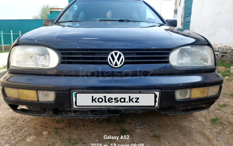 Volkswagen Golf 1994 года за 900 000 тг. в Сарыкемер