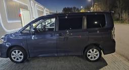 Toyota Voxy 2008 года за 5 800 000 тг. в Караганда – фото 3