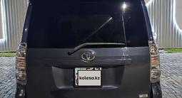 Toyota Voxy 2008 года за 5 800 000 тг. в Караганда – фото 4