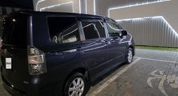Toyota Voxy 2008 года за 5 800 000 тг. в Караганда – фото 5