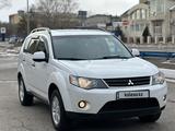 Mitsubishi Outlander 2007 годаүшін5 500 000 тг. в Караганда – фото 3