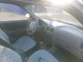 Hyundai Accent 2003 годаfor2 400 000 тг. в Актобе – фото 9