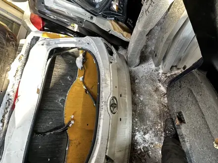 Крышка багажника Хайлендер 18 год за 421 876 тг. в Алматы