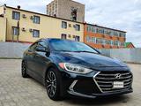 Hyundai Elantra 2017 годаfor5 500 000 тг. в Уральск – фото 2