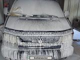 Volkswagen Caravelle 1997 годаүшін4 800 000 тг. в Шахтинск