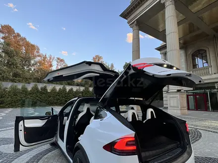 Tesla Model X 2016 года за 33 000 000 тг. в Алматы – фото 33