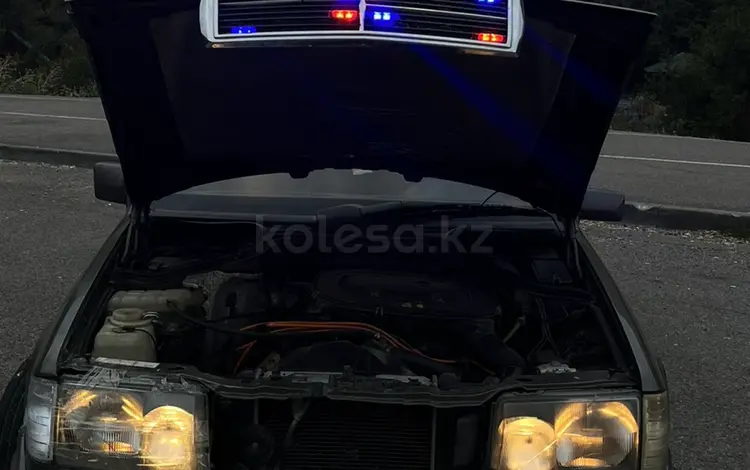 Mercedes-Benz E 230 1992 года за 1 500 000 тг. в Алматы