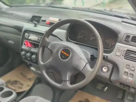 Honda CR-V 1995 года за 2 500 000 тг. в Алматы – фото 11