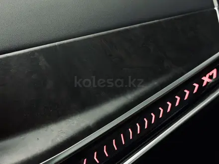 BMW X7 XDrive 40i 2025 года за 80 000 000 тг. в Алматы – фото 19