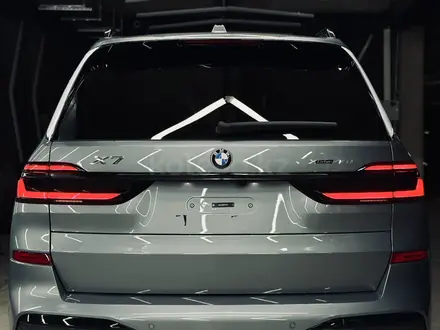 BMW X7 XDrive 40i 2025 года за 80 000 000 тг. в Алматы – фото 35