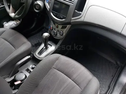 Chevrolet Aveo 2013 года за 4 600 000 тг. в Алматы – фото 22