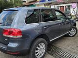 Volkswagen Touareg 2003 годаүшін4 700 000 тг. в Талгар – фото 2