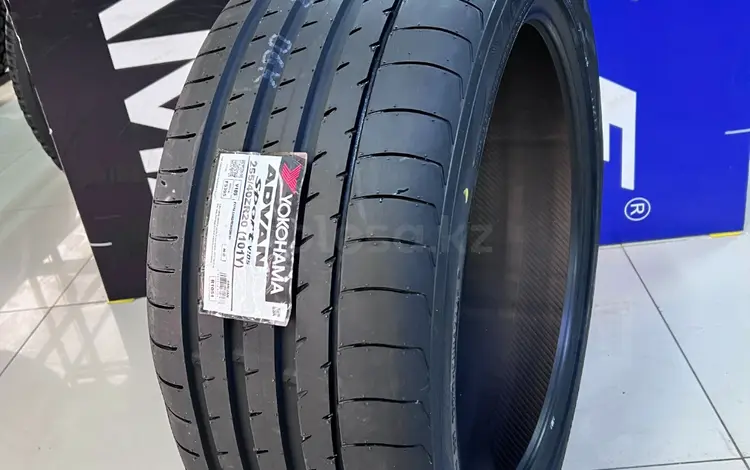 YOKOHAMA ADVAN V105 255/40R20 за 97 400 тг. в Алматы