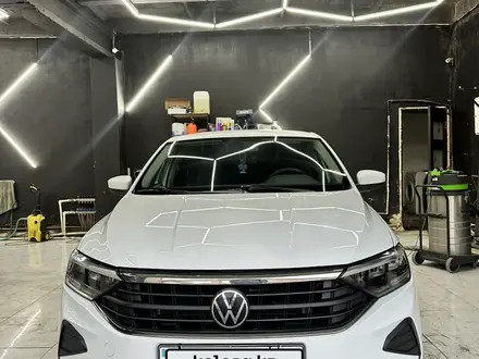 Volkswagen Polo 2021 года за 7 900 000 тг. в Караганда – фото 2