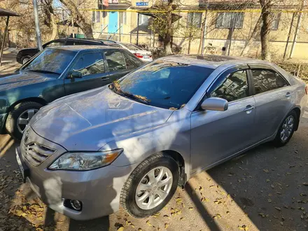 Toyota Camry 2010 года за 7 800 000 тг. в Шымкент – фото 3