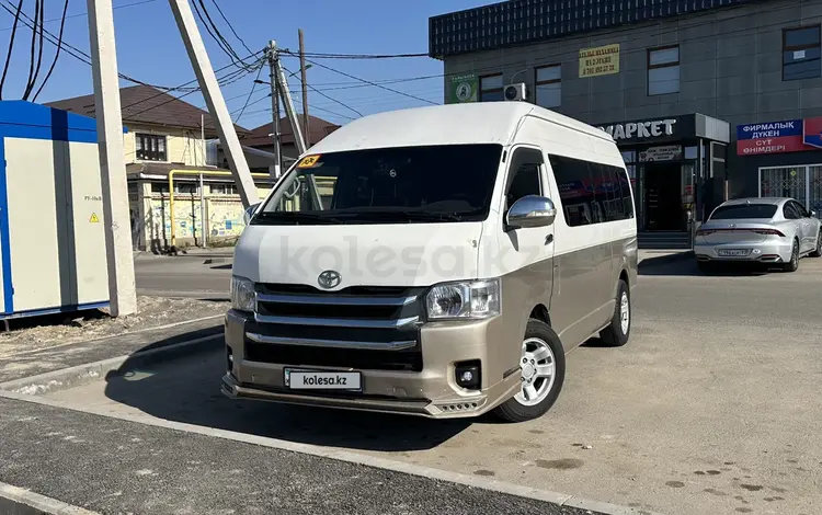 Toyota Hiace 2012 года за 11 500 000 тг. в Алматы