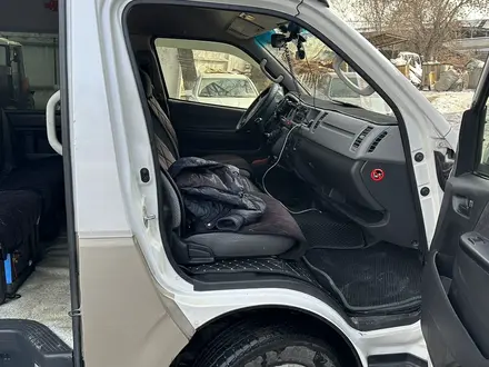 Toyota Hiace 2012 года за 11 500 000 тг. в Алматы – фото 9