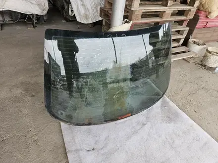 Лобовое стекло Задная на мерседес W211 за 55 000 тг. в Шымкент – фото 14