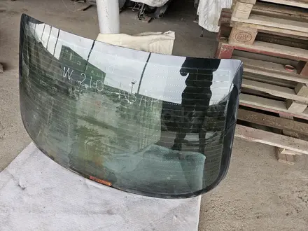 Лобовое стекло Задная на мерседес W211 за 55 000 тг. в Шымкент – фото 15